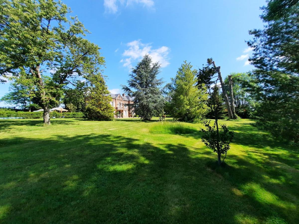 Manoir Des Tuileries Du Buisson Bed & Breakfast