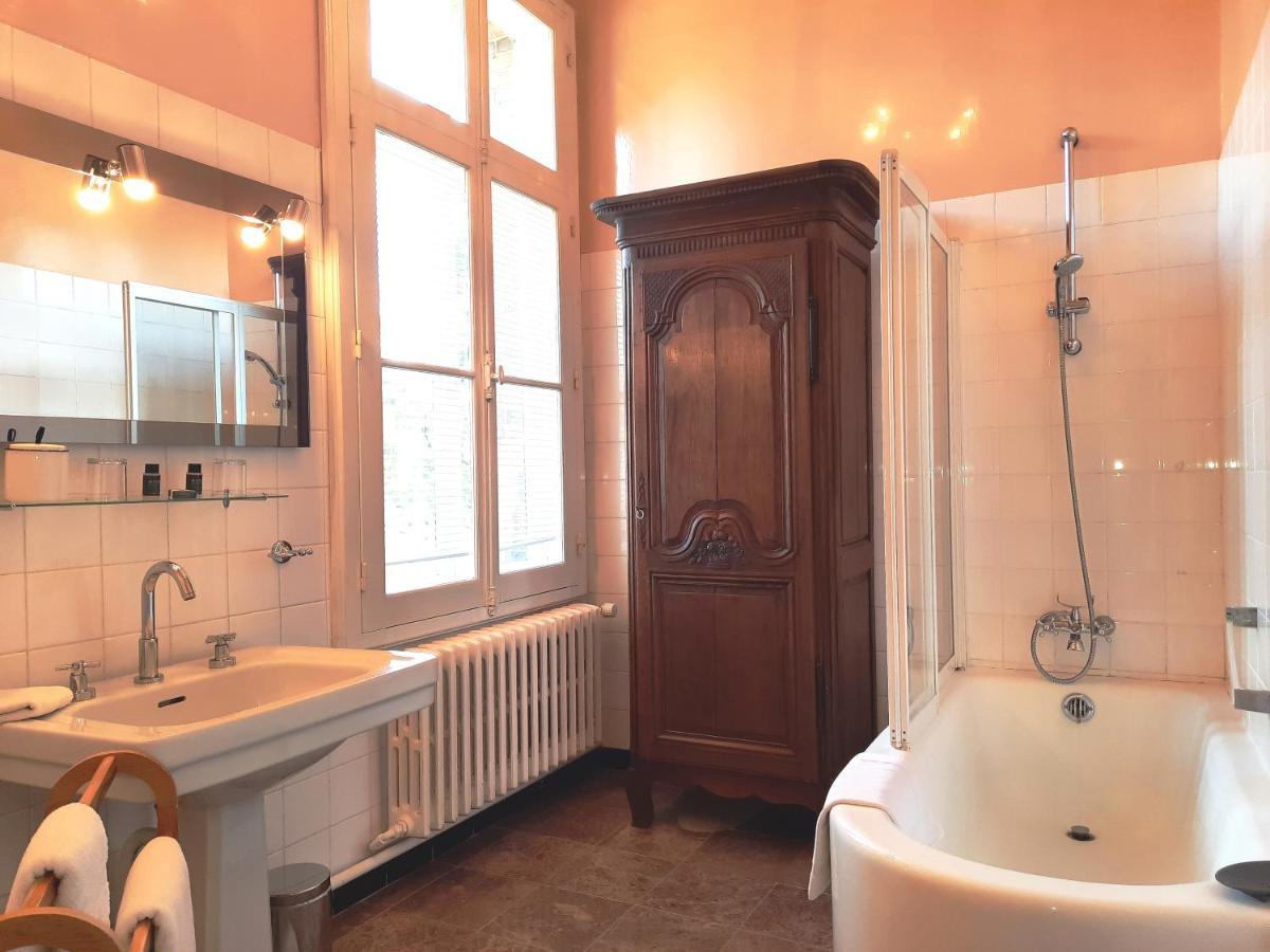 Bed & Breakfast Manoir Des Tuileries Du Buisson *