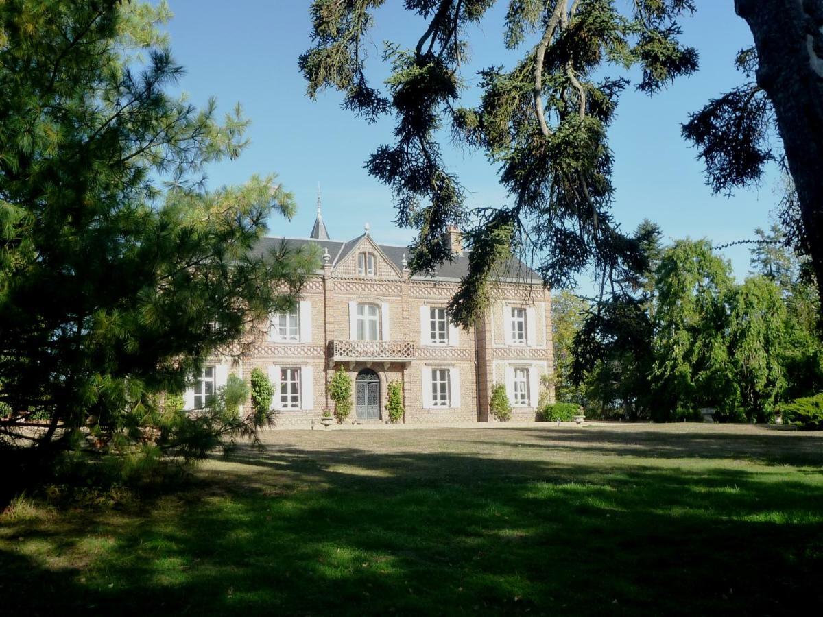 Manoir Des Tuileries Du Buisson Bed & Breakfast Verneuil d'Avre et d'Iton