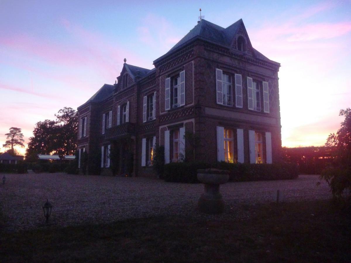 Manoir Des Tuileries Du Buisson